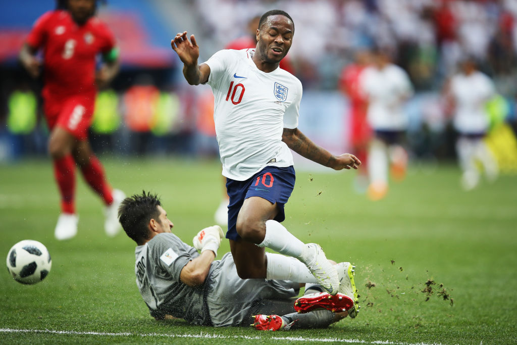 Colombia look to upset English apple cart