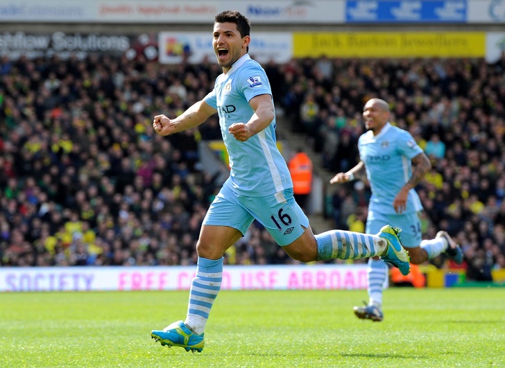 Sergio Aguero wins the League for Manchester City