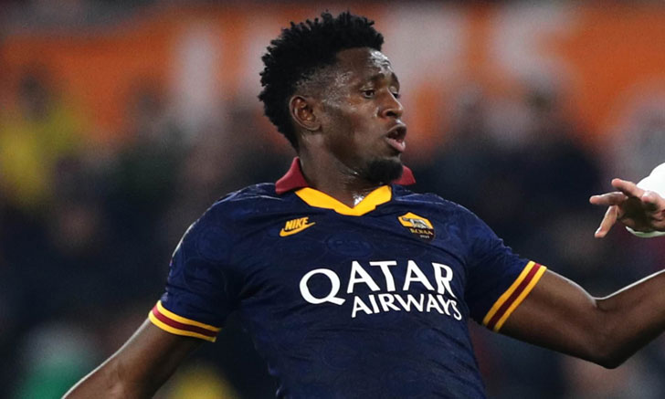 Amadou Diawara in action for Roma.