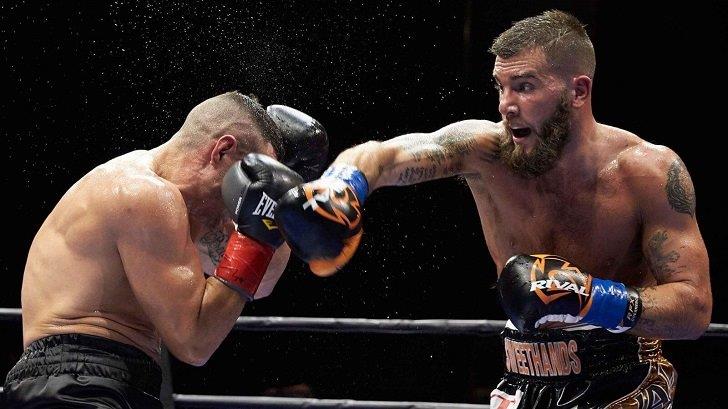 Caleb Plant has an undefeated record of 17-0-0.