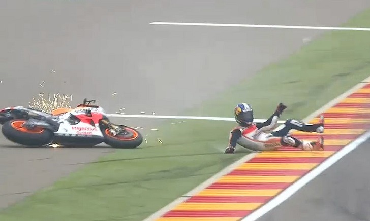 Pedrosa sliding out