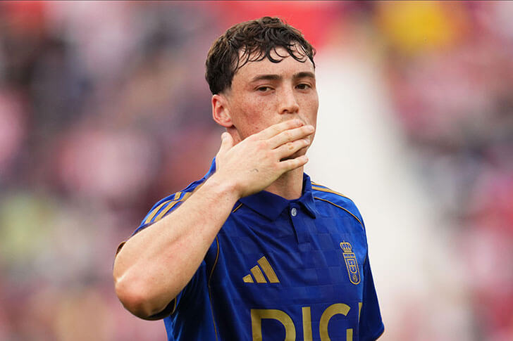 Federico Vinas of Real Oviedo