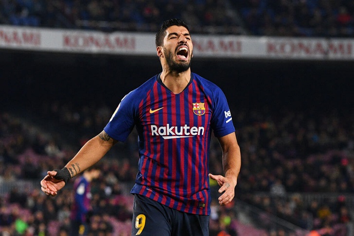Luis Suarez in action for FC Barcelona