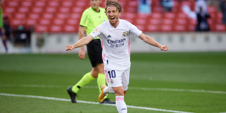 Real Madrid midfielder Luka Modric Real Madrid midfielder Luka Modric